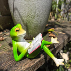 Smart Frog Book Lover Showpiece