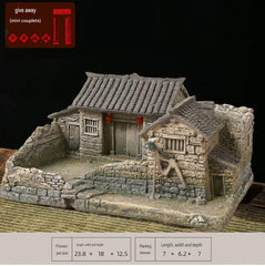 Green Moss Manor Mini
